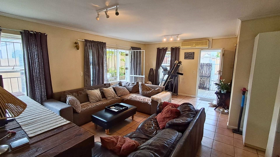 3 Bedroom Property for Sale in Parow North Western Cape
